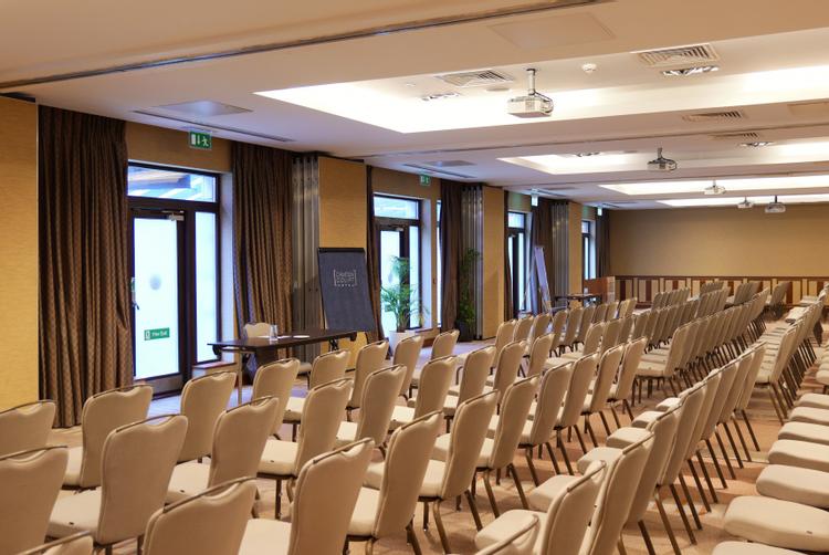 Camden Court Hotel | Dublin 2